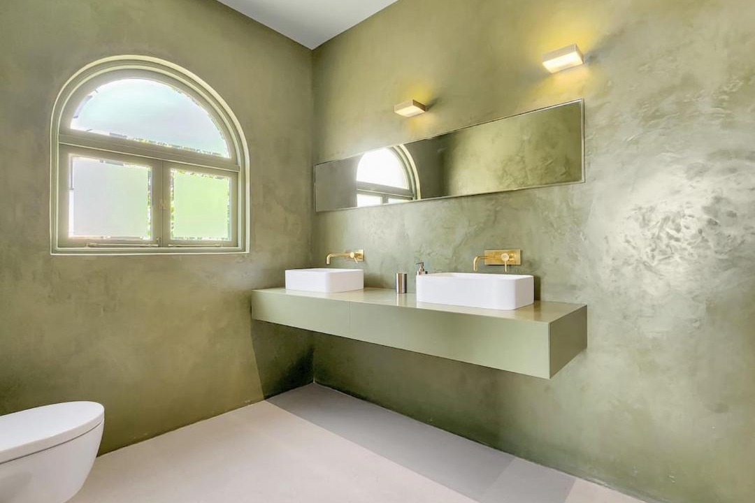 Photo of Bathroom in Bantry Bay