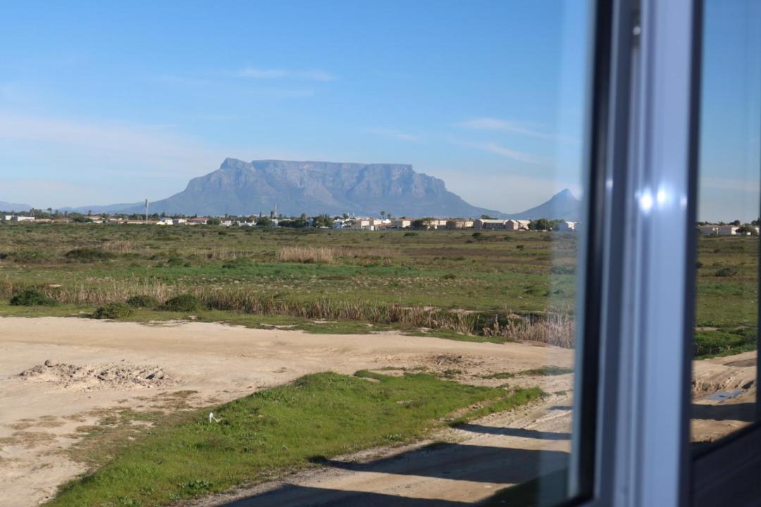 Photo of Others in Bloubergstrand