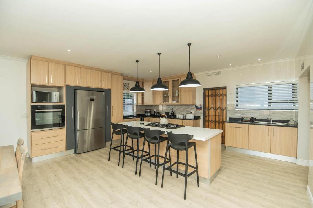 Photo of Kitchen in Kini Bay