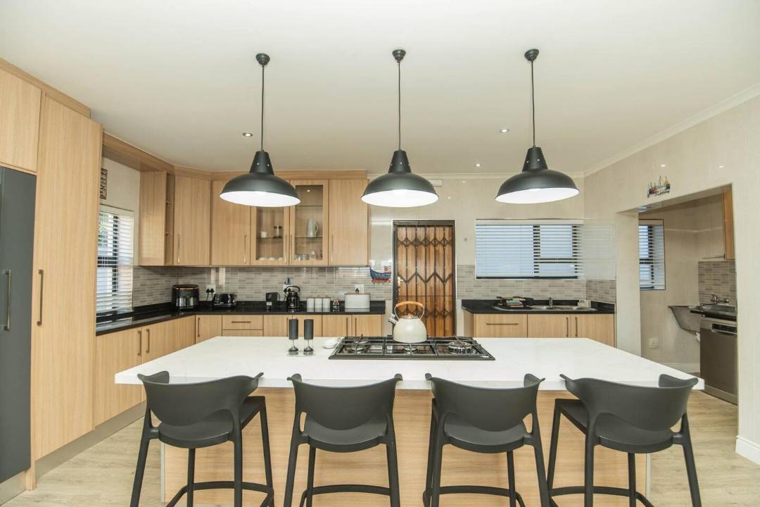 Photo of Kitchen in Kini Bay