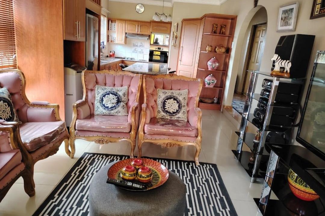 Photo of Livingroom in Grahamstown