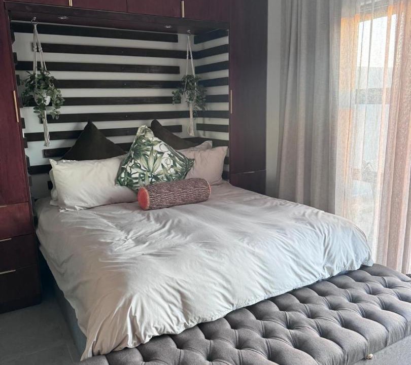 Photo of Bedroom in Simondium