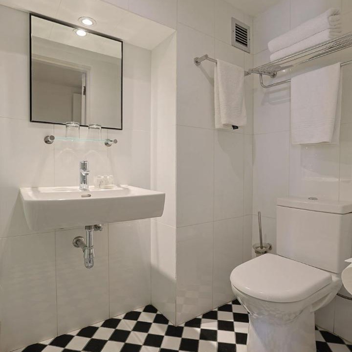 Photo of Bathroom in Stellenbosch Central