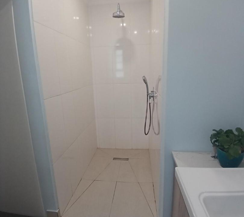 Photo of Bathroom in Drakenstein