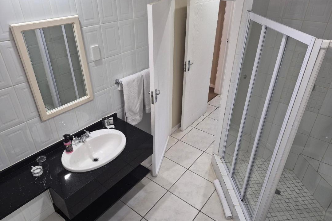 Photo of Bathroom in Margate Beach
