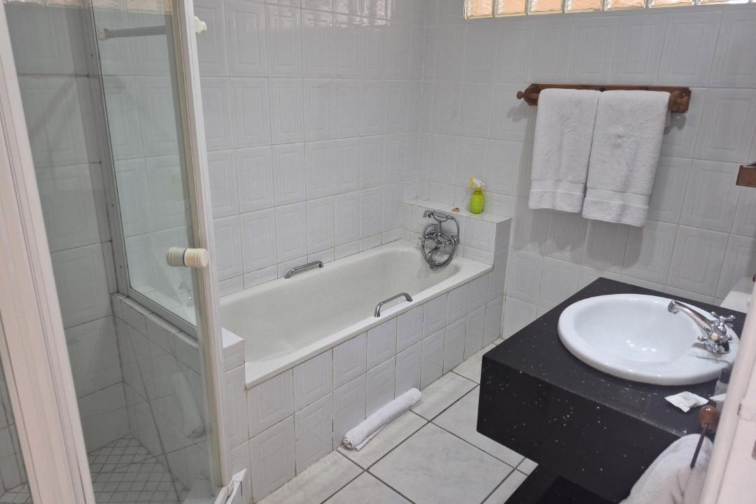 Photo of Bathroom in Margate Beach