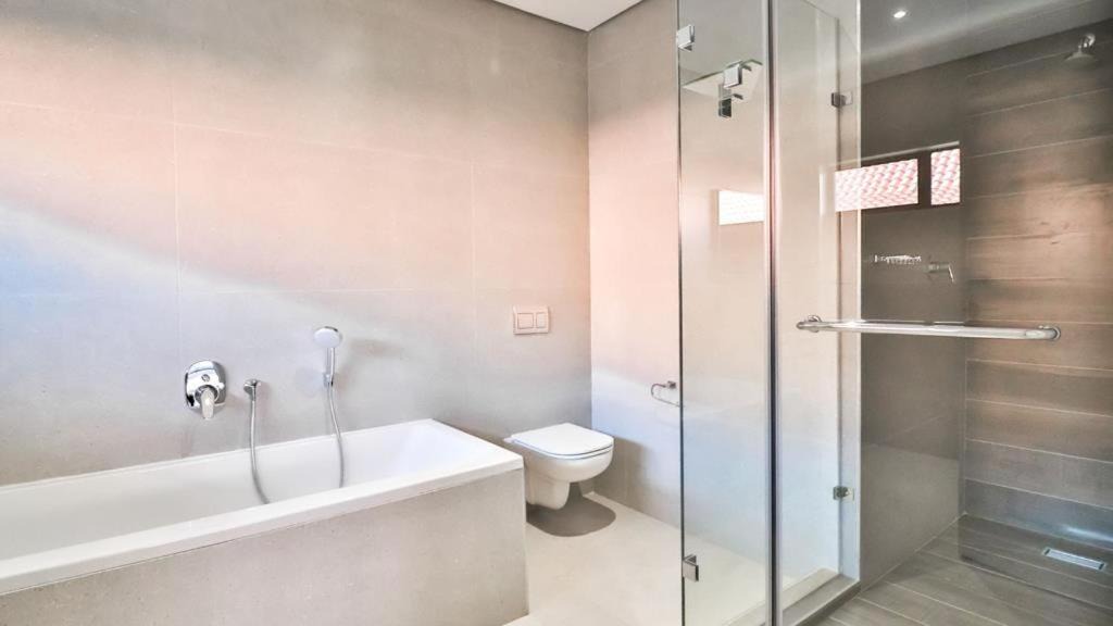Photo of Bathroom in Amanzimtoti