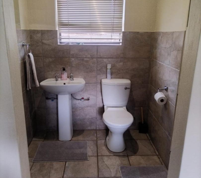 Photo of Bathroom in Randfontein