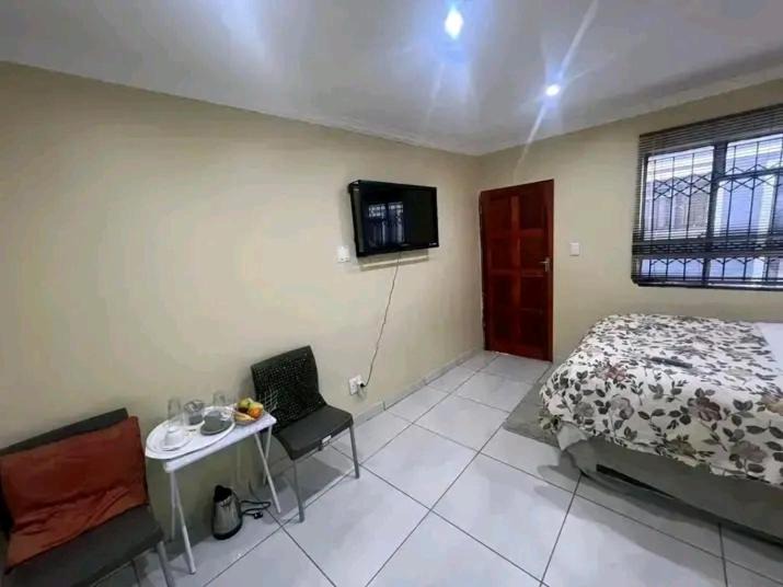 Photo of Bedroom in Tshwane