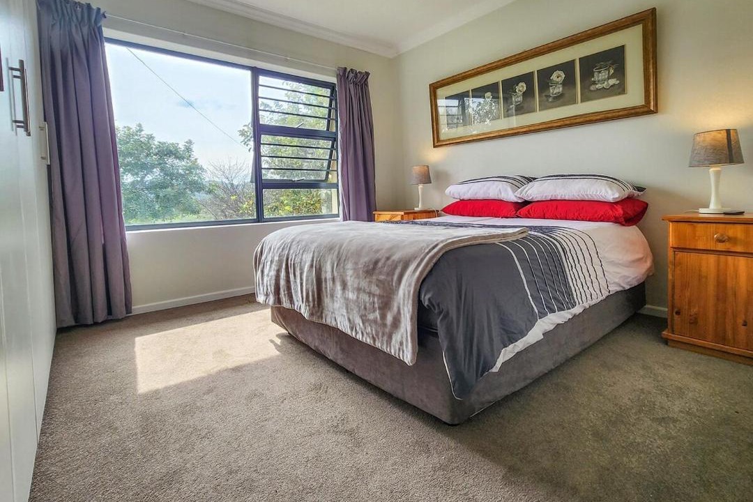 Photo of Bedroom in Knysna Heights