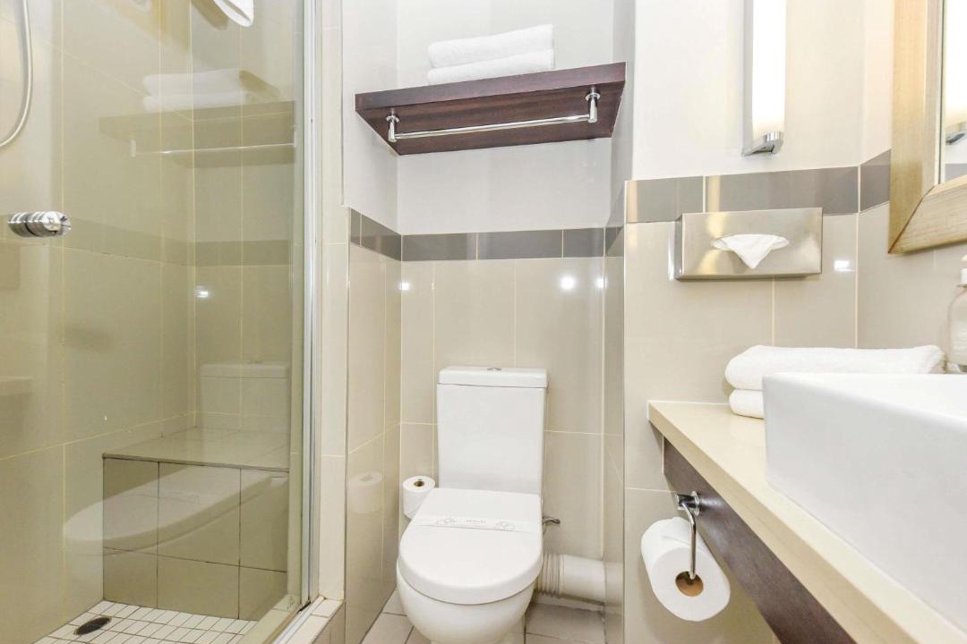 Photo of Bathroom in Greater Johannesburg Metropolitan Area