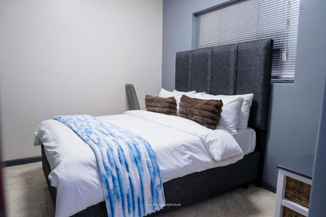 Photo of Bedroom in Milnerton