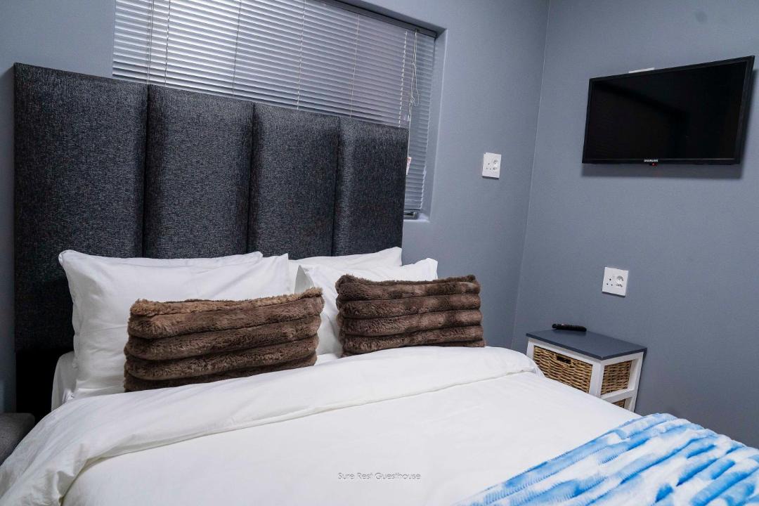 Photo of Bedroom in Milnerton