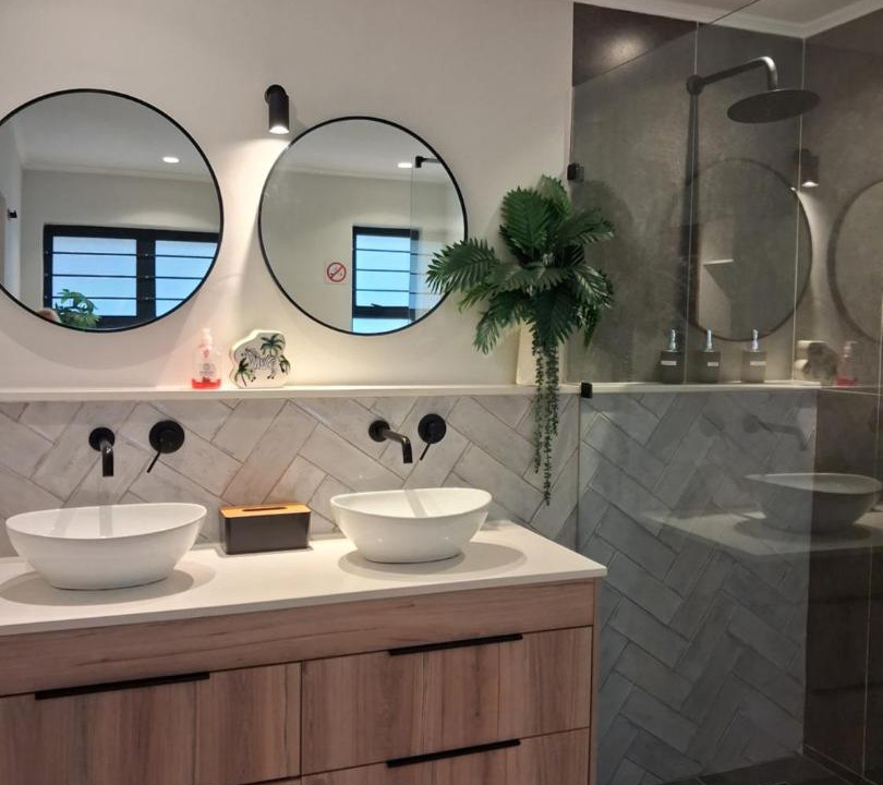 Photo of Bathroom in Fontainebleau