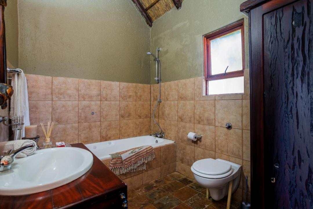 Photo of Bathroom in Letsemeng