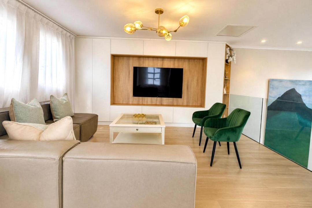 Photo of Livingroom in Century City