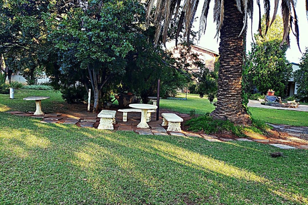 Photo of Others in Jan Kempdorp
