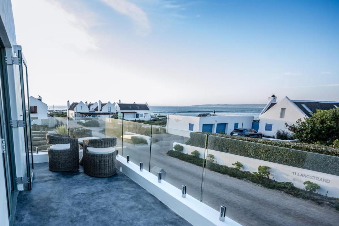 Photo of Others in Paternoster