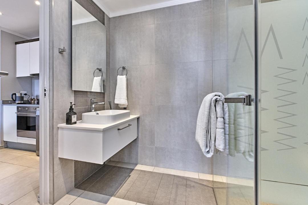 Photo of Bathroom in Greater Johannesburg Metropolitan Area