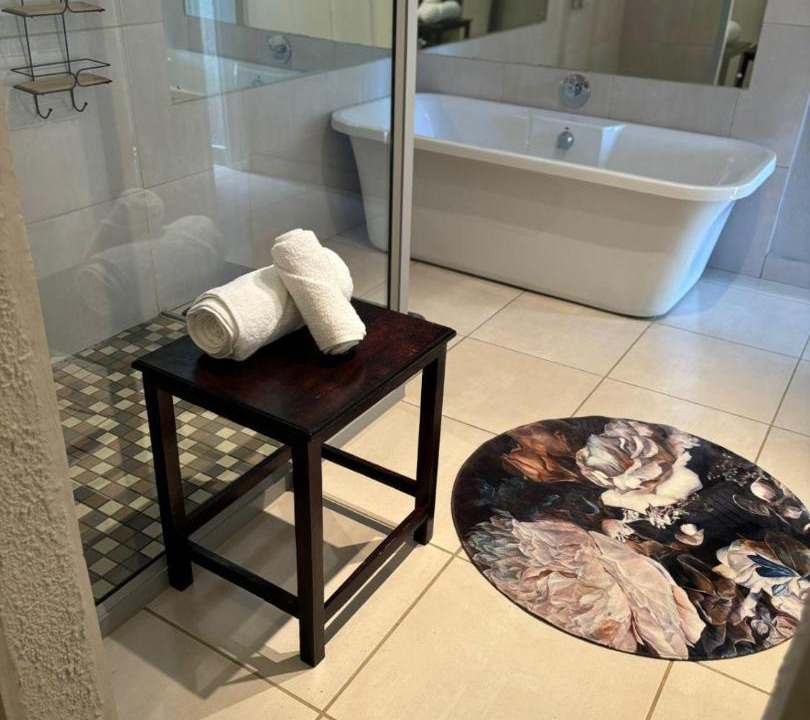 Photo of Bathroom in Fichardt Park