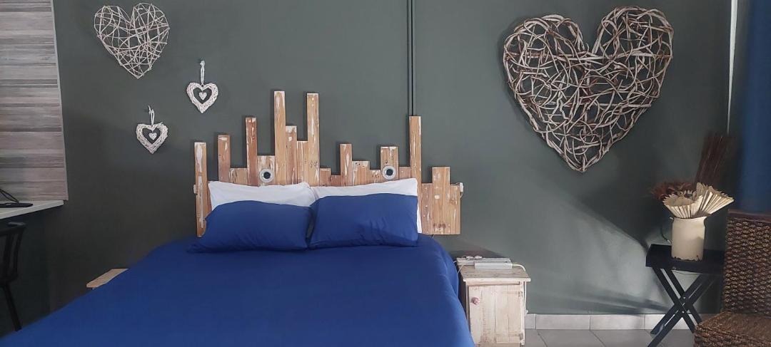 Photo of Bedroom in Oudtshoorn