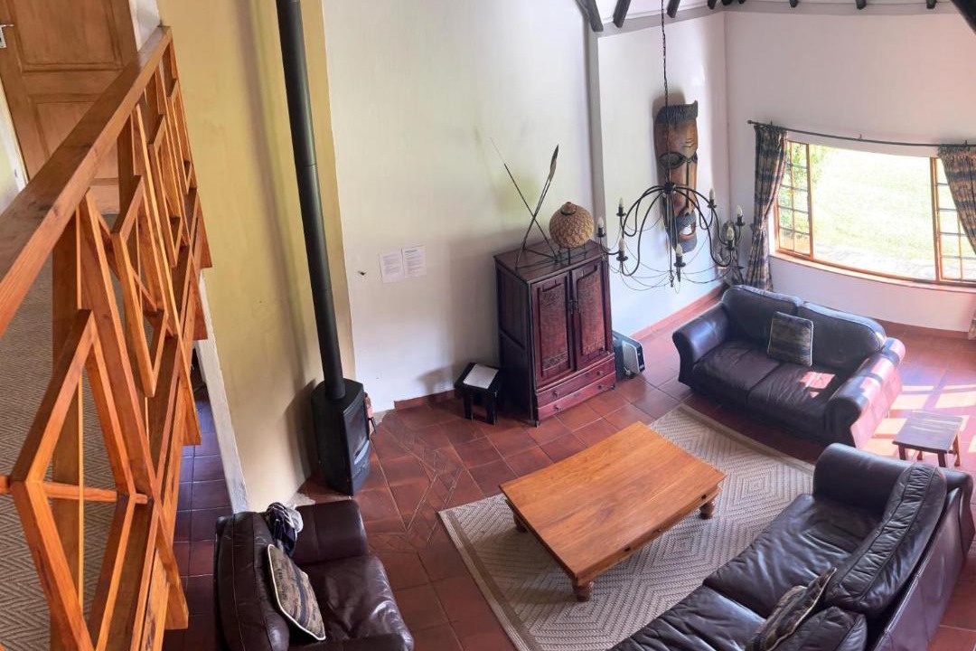Photo of Livingroom in Cathkin Park
