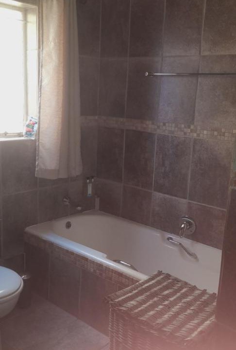 Photo of Bathroom in Moreleta Park