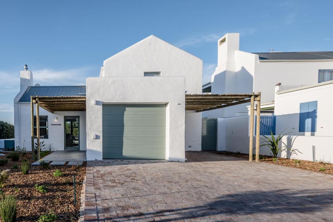 Photo of Others in Paternoster