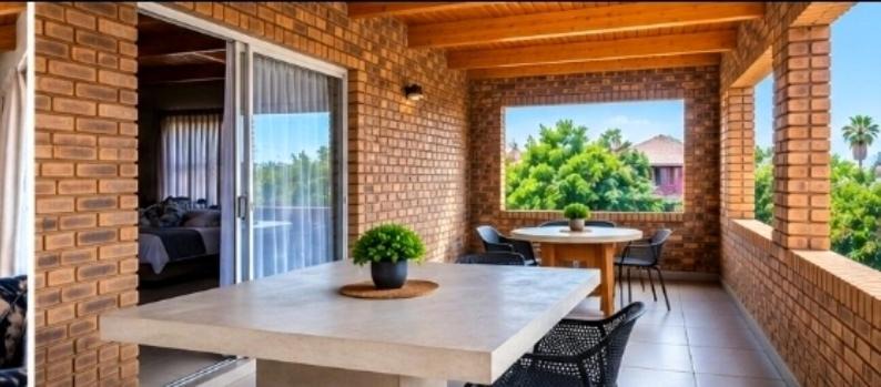 Photo of Patio Balcony in Eldoraigne