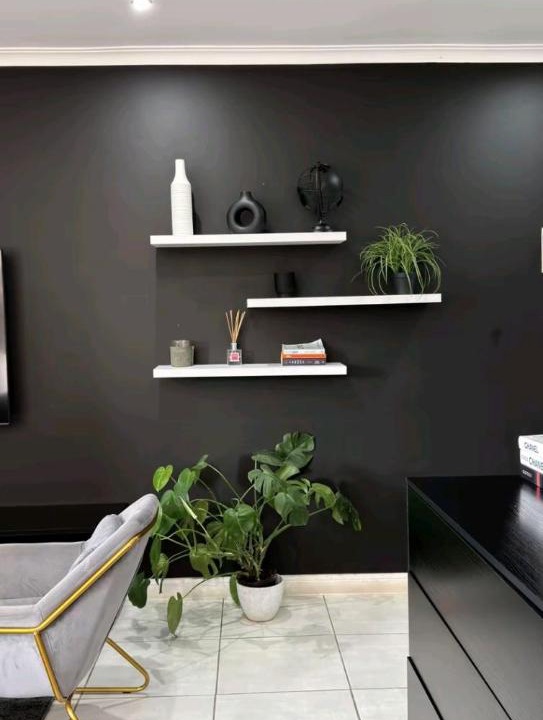 Photo of Livingroom in Tshwane