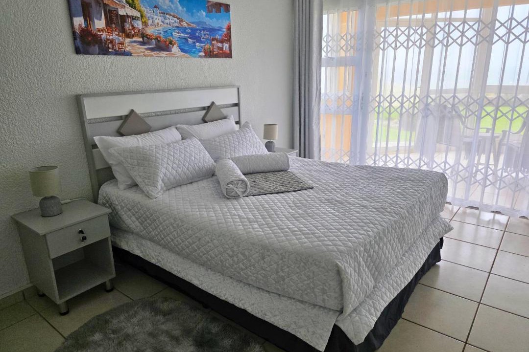 Photo of Bedroom in Margate Beach