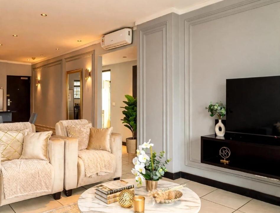 Photo of Livingroom in Westlake