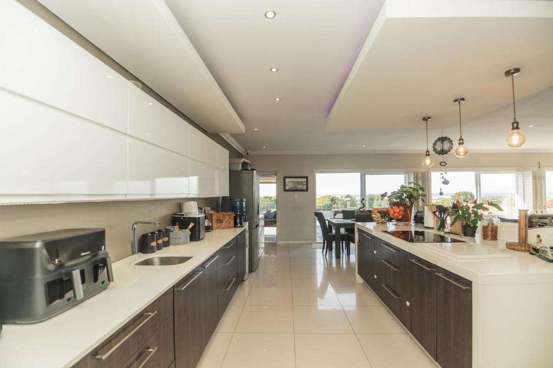 Photo of Kitchen in Bluewater Bay