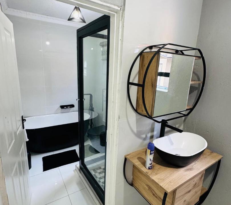 Photo of Bathroom in Thohoyandou