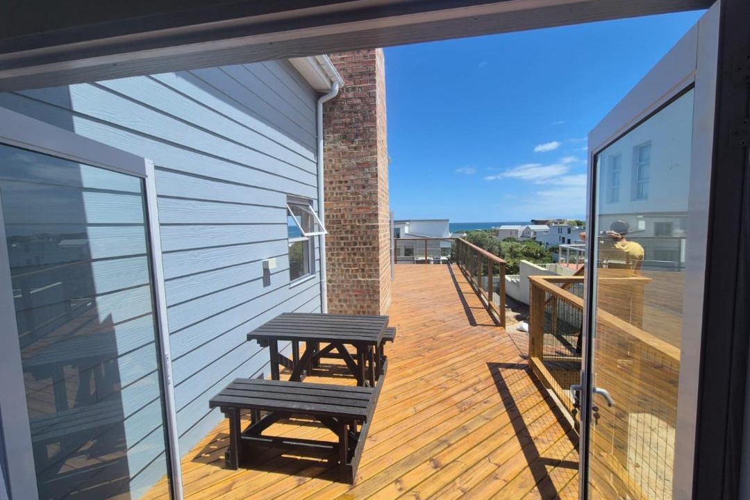 Photo of Patio Balcony in De Kelders
