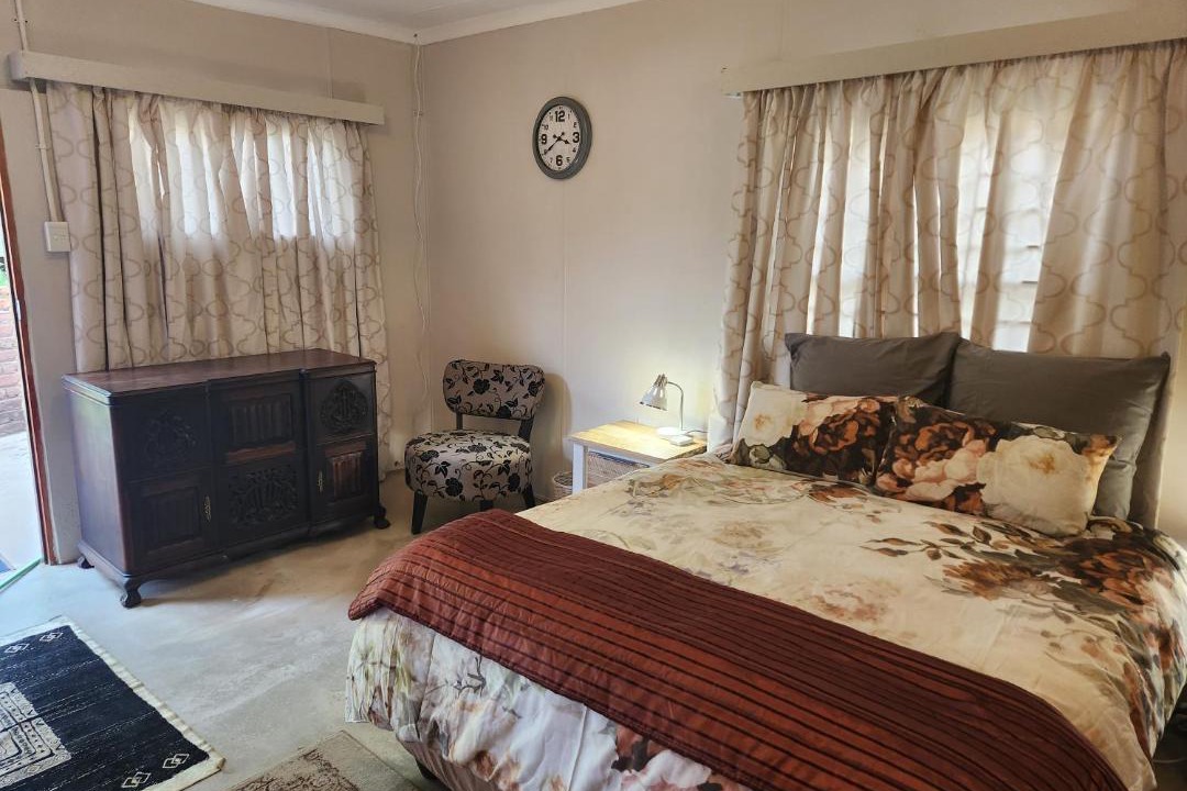 Photo of Bedroom in Uniondale