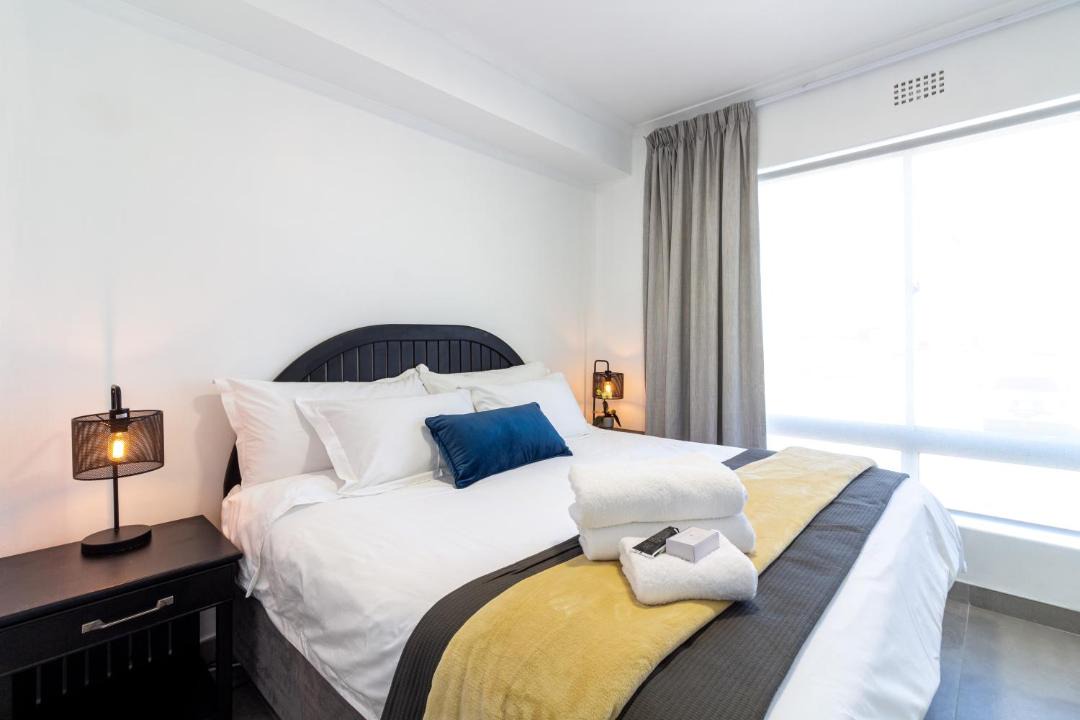 Photo of Bedroom in Lagoon Beach