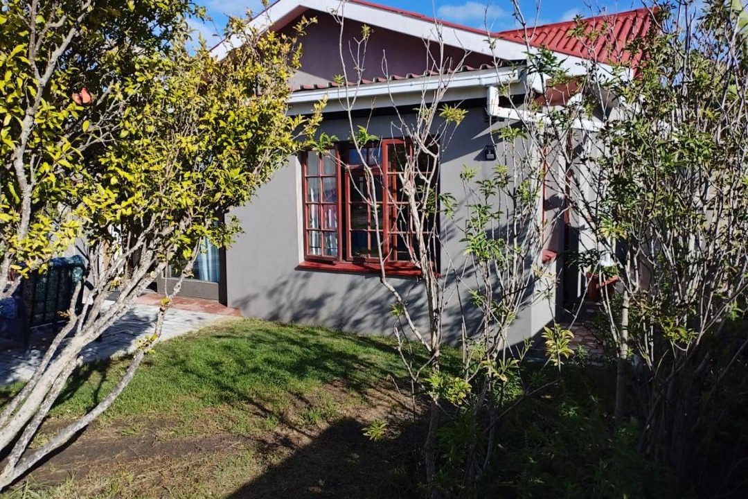 Photo of Others in Sandbaai