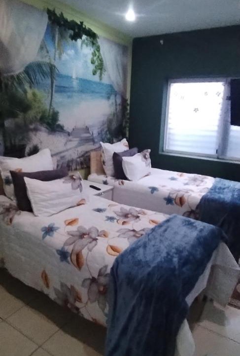 Photo of Bedroom in Sunset Beach