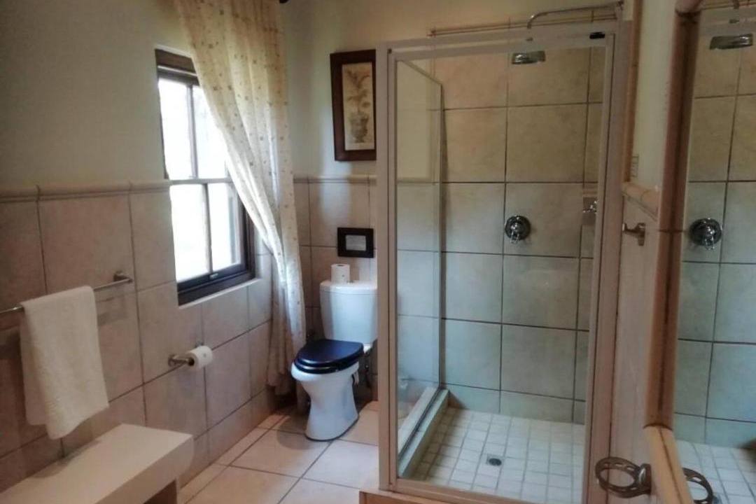 Photo of Bathroom in Himeville