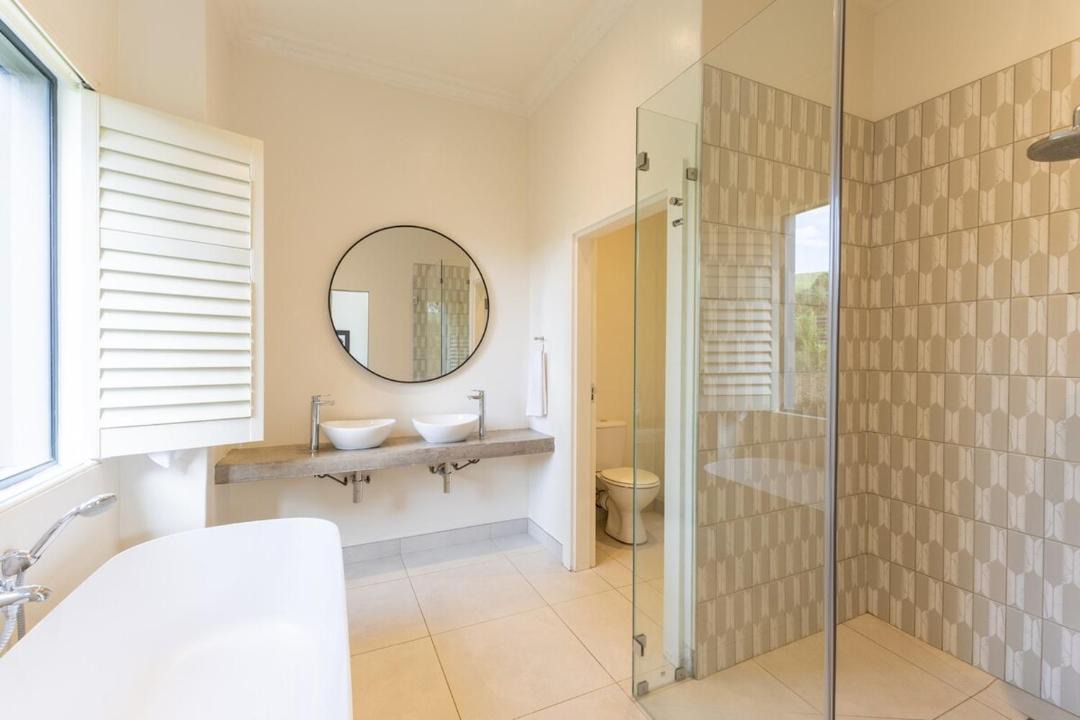 Photo of Bathroom in Nottingham Road