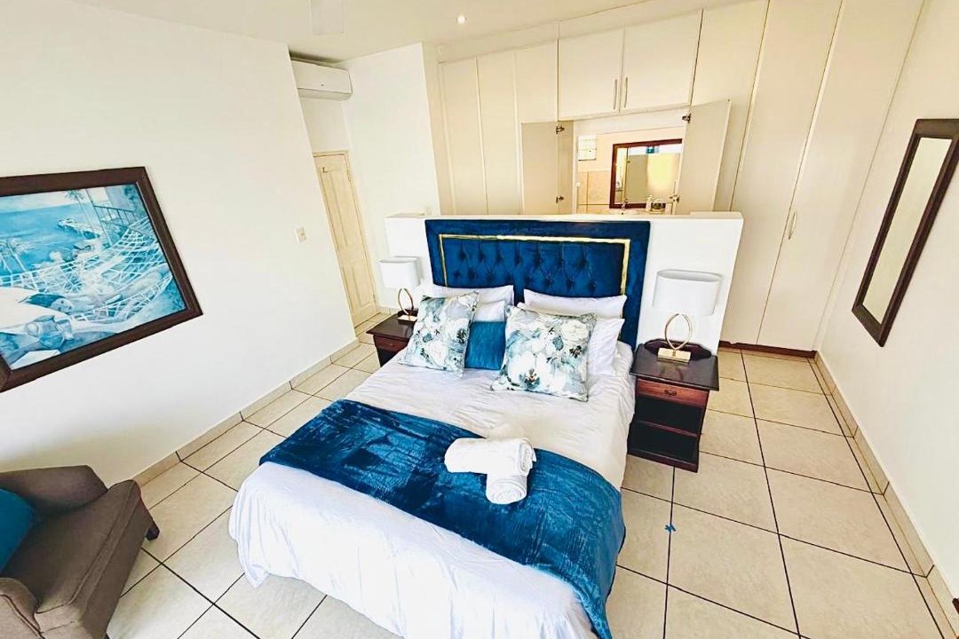 Photo of Bedroom in Margate Beach