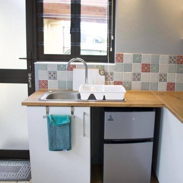 Photo of Kitchen in Redhill