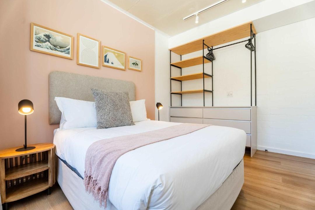 Photo of Bedroom in Three Anchor Bay