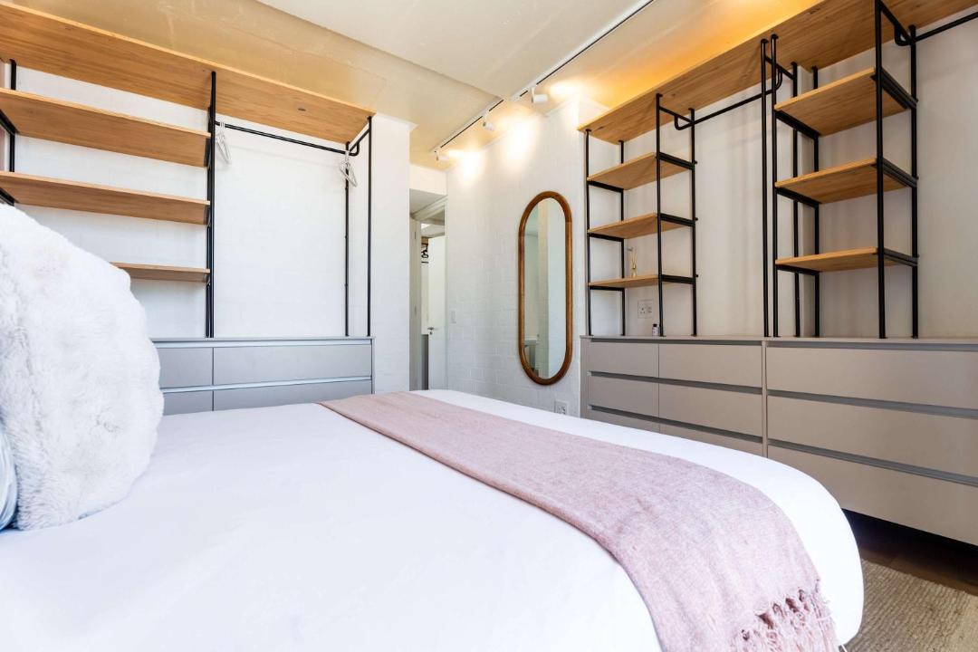 Photo of Bedroom in Three Anchor Bay