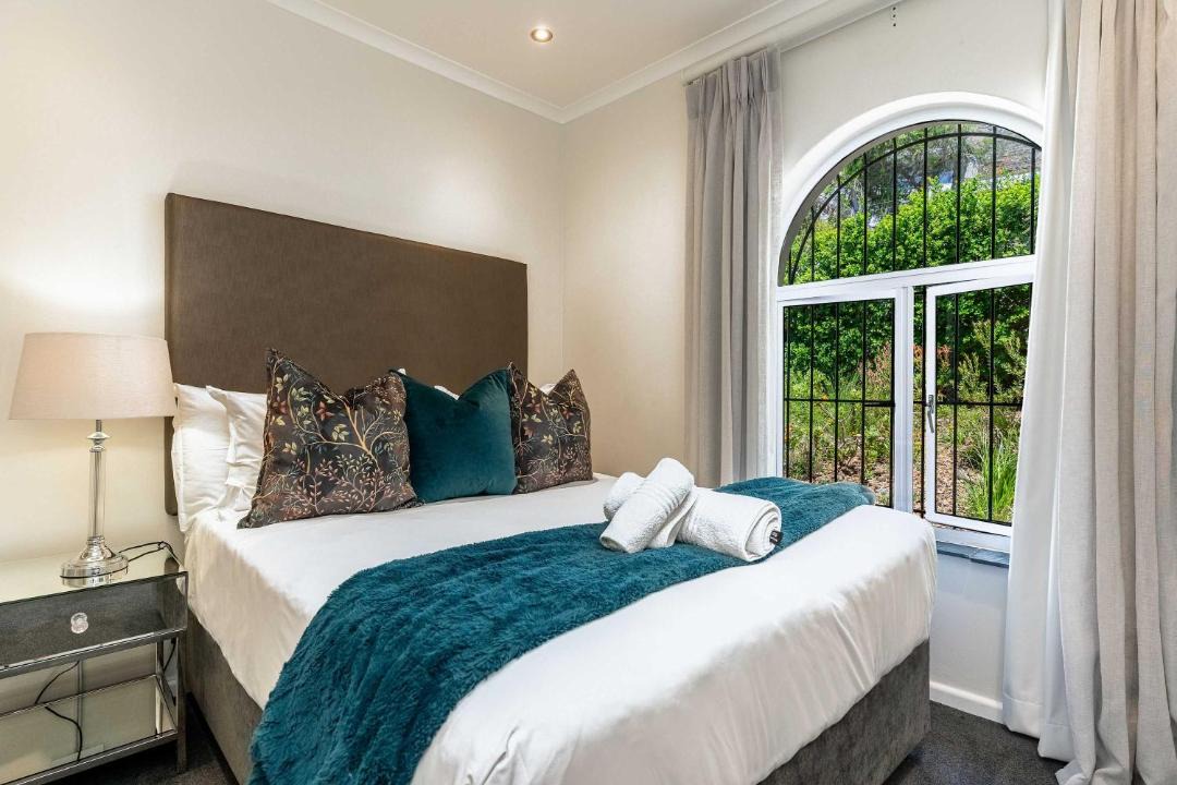 Photo of Bedroom in Camps Bay