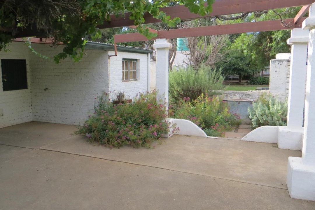 Photo of Others in Nieu-Bethesda