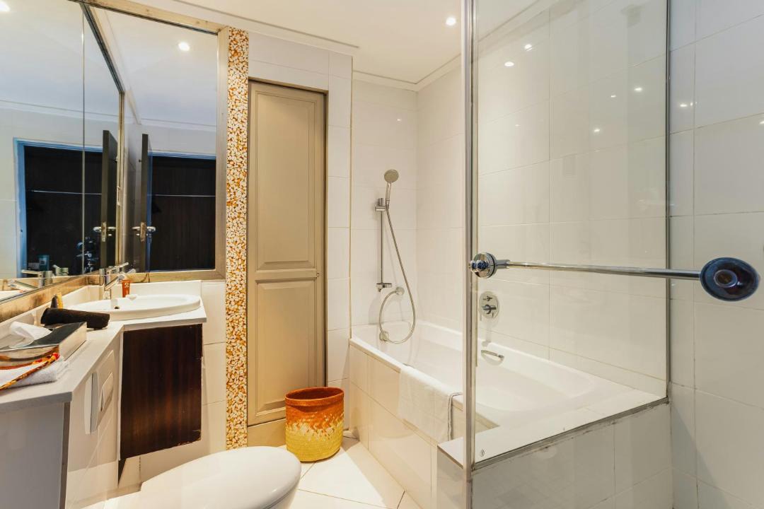 Photo of Bathroom in Cape Town City Centre
