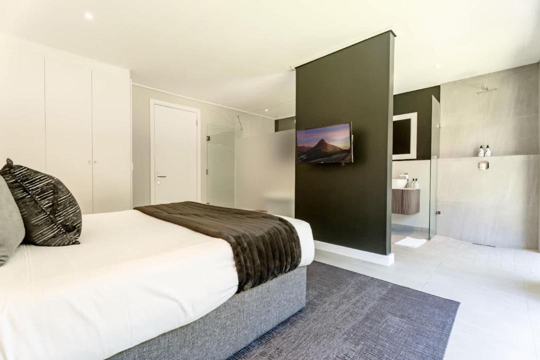 Photo of Bedroom in Camps Bay