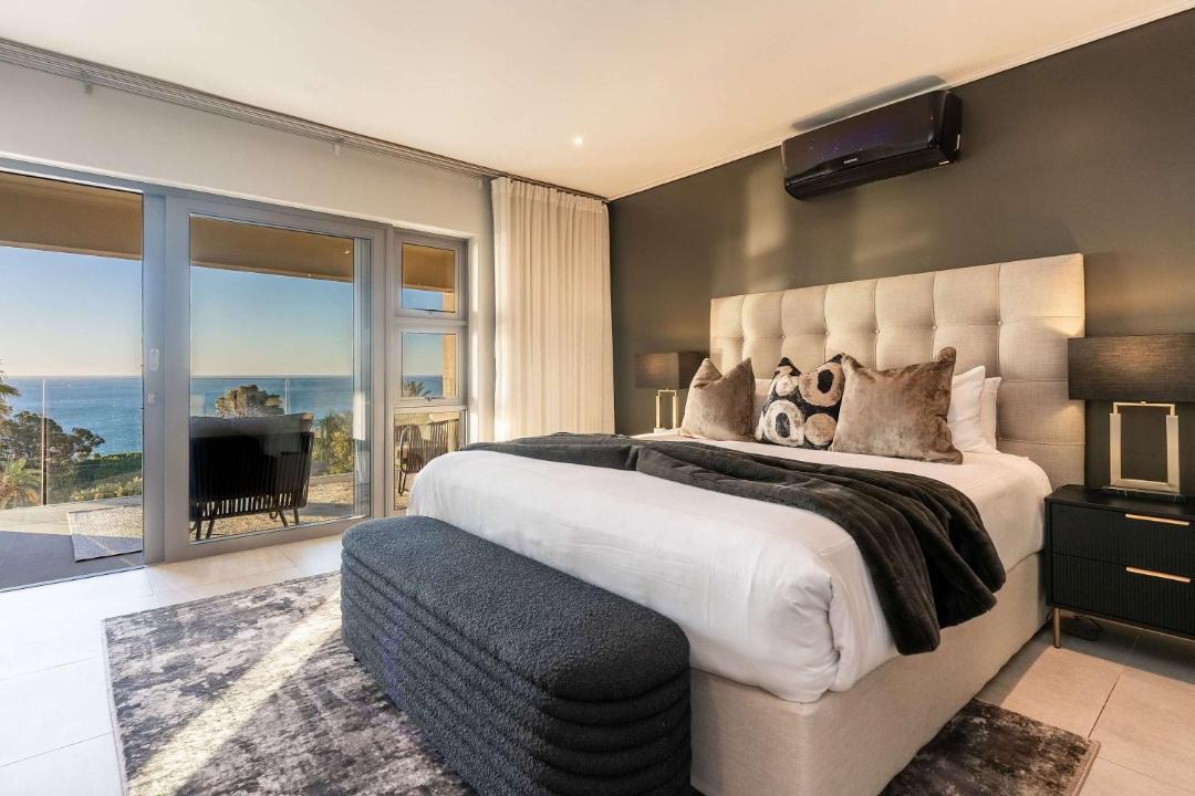 Photo of Bedroom in Camps Bay